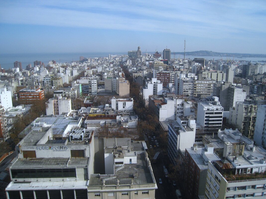 Cлавный город Монтевидео. - unix (Илья Утропов)