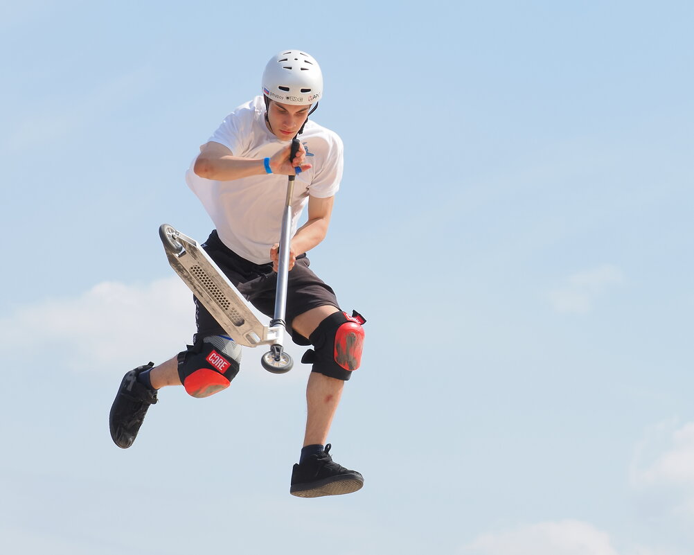 Иду по небу. - Евгений Седов Иду по небу. - Евгений Седов