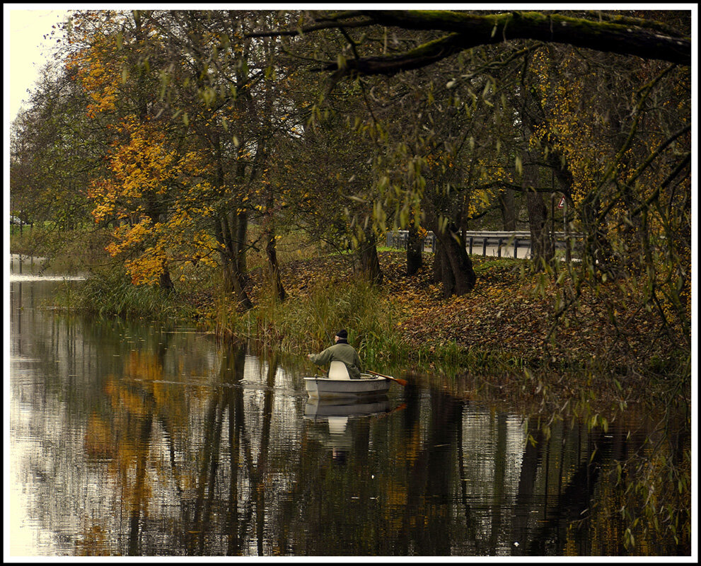 Осенняя рыбалка.... - Aleksandr Gal