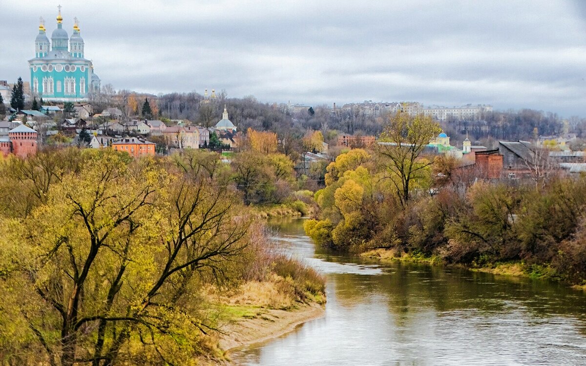 Город в ноябре. - Милешкин Владимир Алексеевич Город в ноябре. - Милешкин Владимир Алексеевич