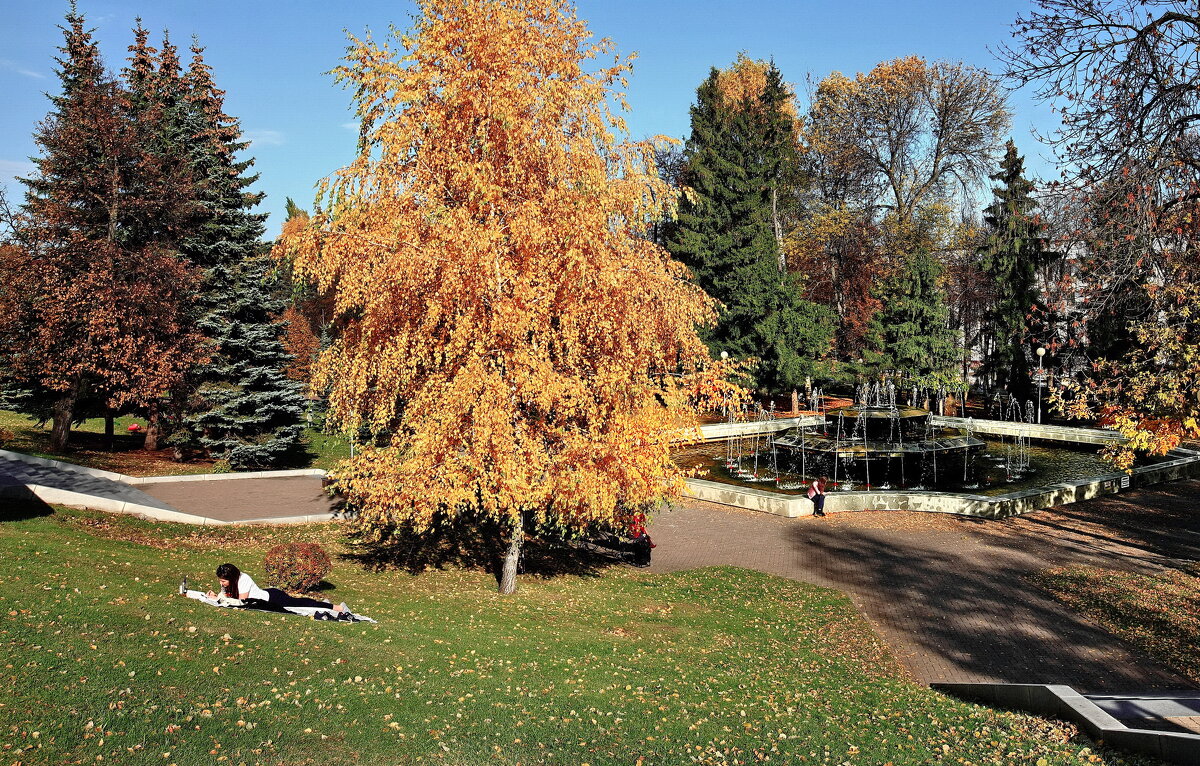" В городе осень... не дождь и  не слякоть" - Николай Рубцов
