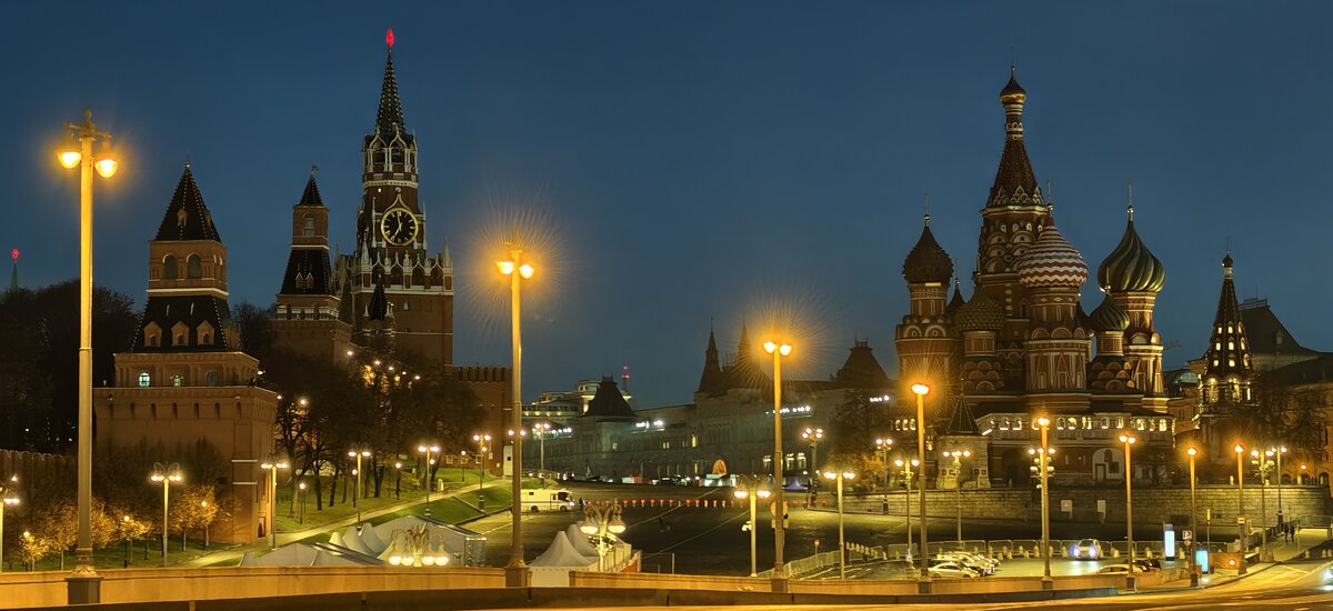 Москва с Большого Москворецкого моста - <<< Наташа >>>