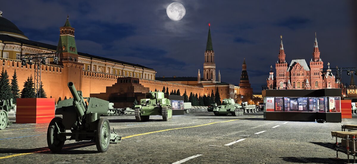 На Красной площади - <<< Наташа >>>