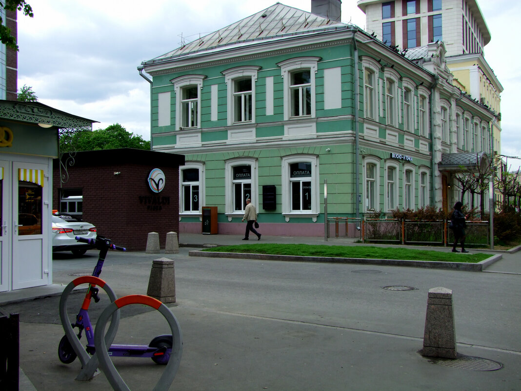 Кожевническая улица - Игорь Белоногов Кожевническая улица - Игорь Белоногов