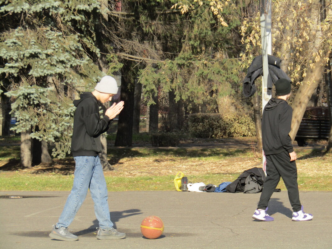 В парке - Galaelina ***