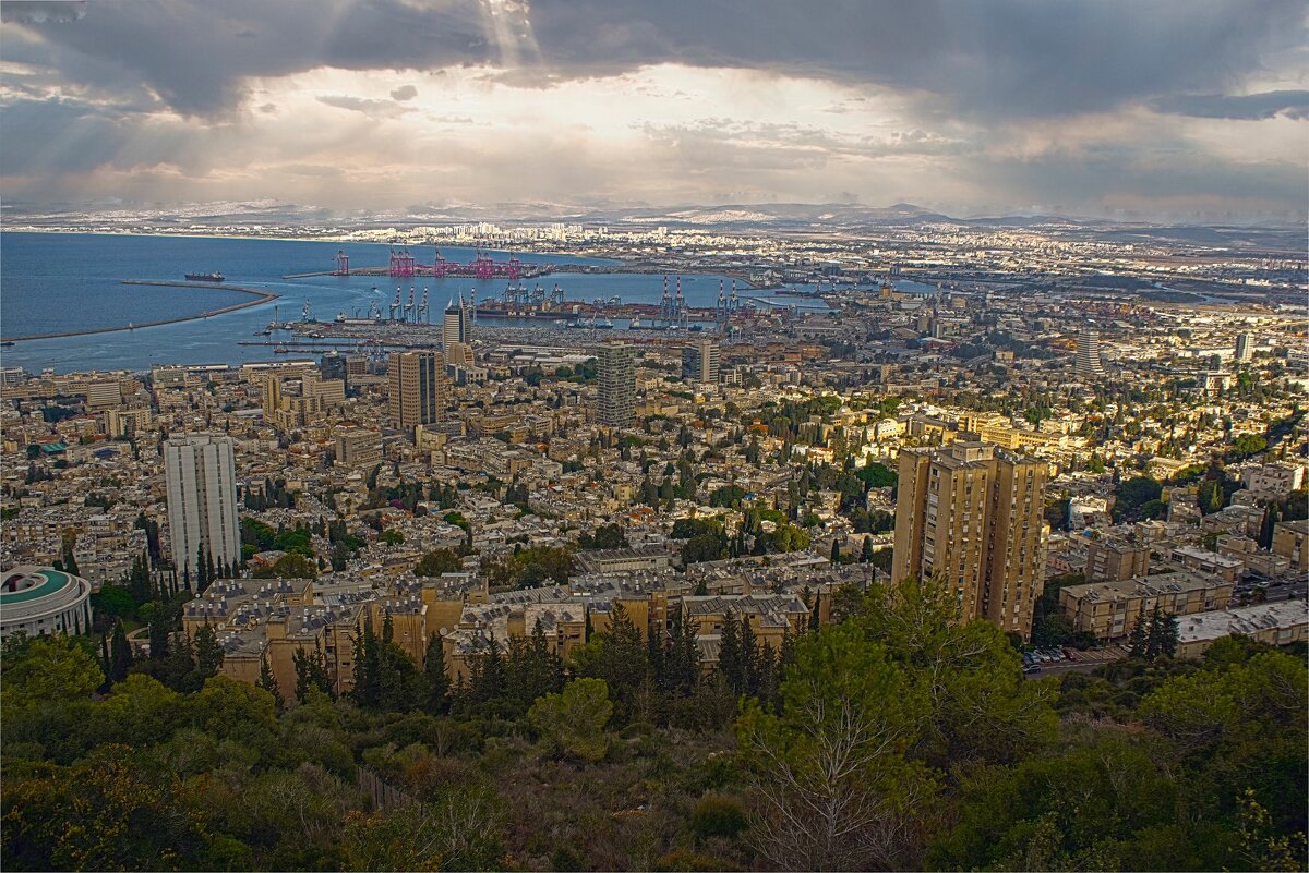 Израиль*Хайфа*Море*Порт Бахайские сады 2025г - ujgcvbif 