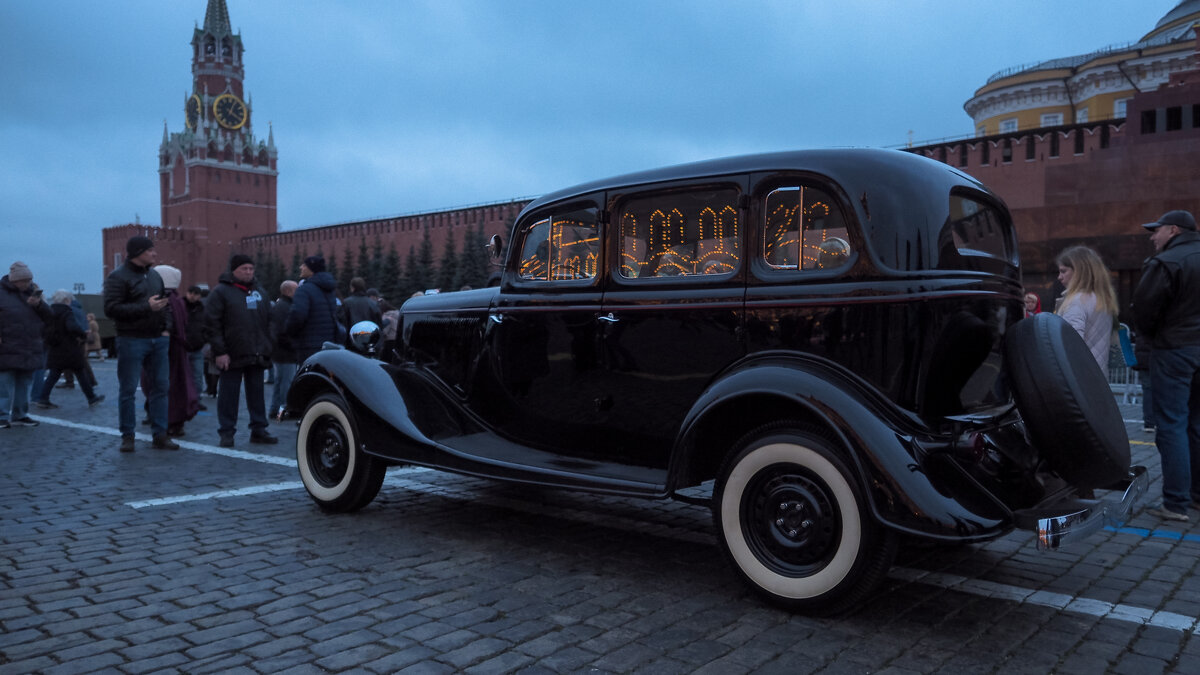 Красная Площадь" Город Живых Историй" - юрий поляков