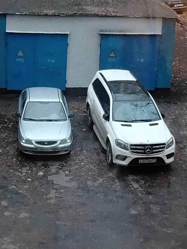 Hyundai & Mercedes - Дмитрий Никитин