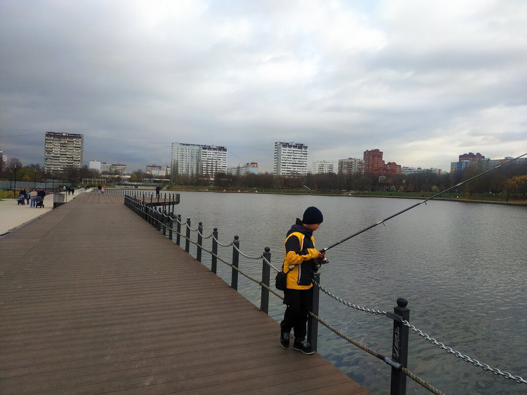Ноябрь как он есть, или Рыбалка пуще неволи, или Рыбак ростëт - Андрей Лукьянов