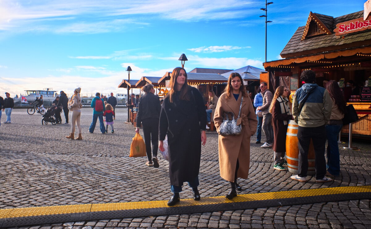 *** - Witalij Löwin