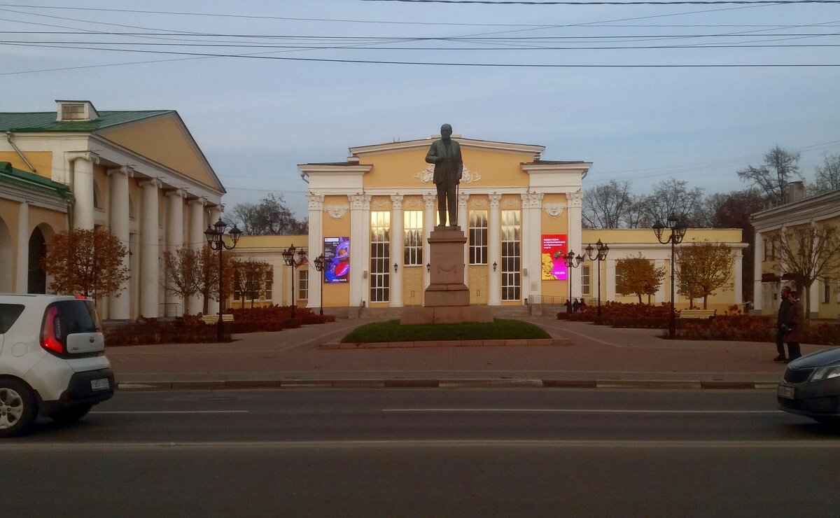 Памятник И.П.Павлову - Galina Solovova