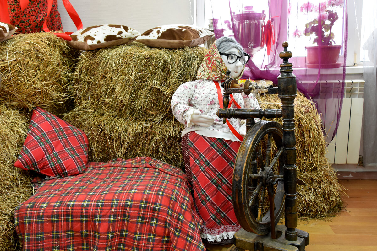 Московская область. Серпухов. Ферма «Русский страус». - Наташа *****