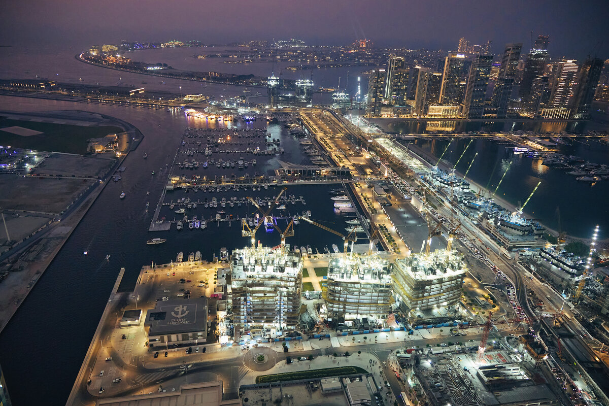 Дубай. Ночной вид из окна - Андрей Город