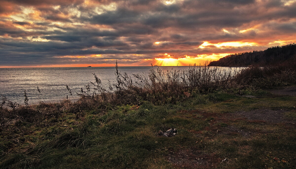 Над Сахалином низко облака..., - fillarret-2 