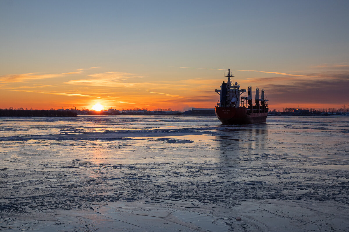 На закате. - Андрей Дурапов