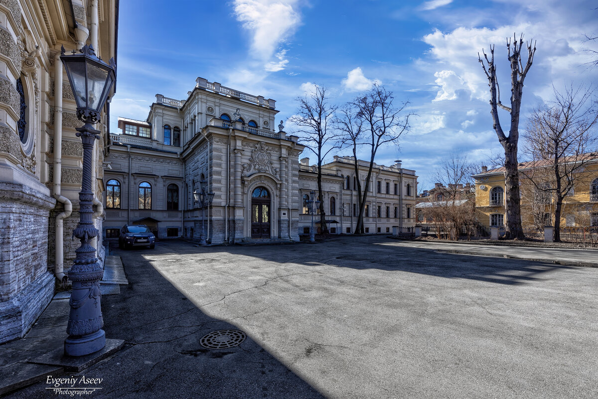 Этот город дворцов - Евгений 