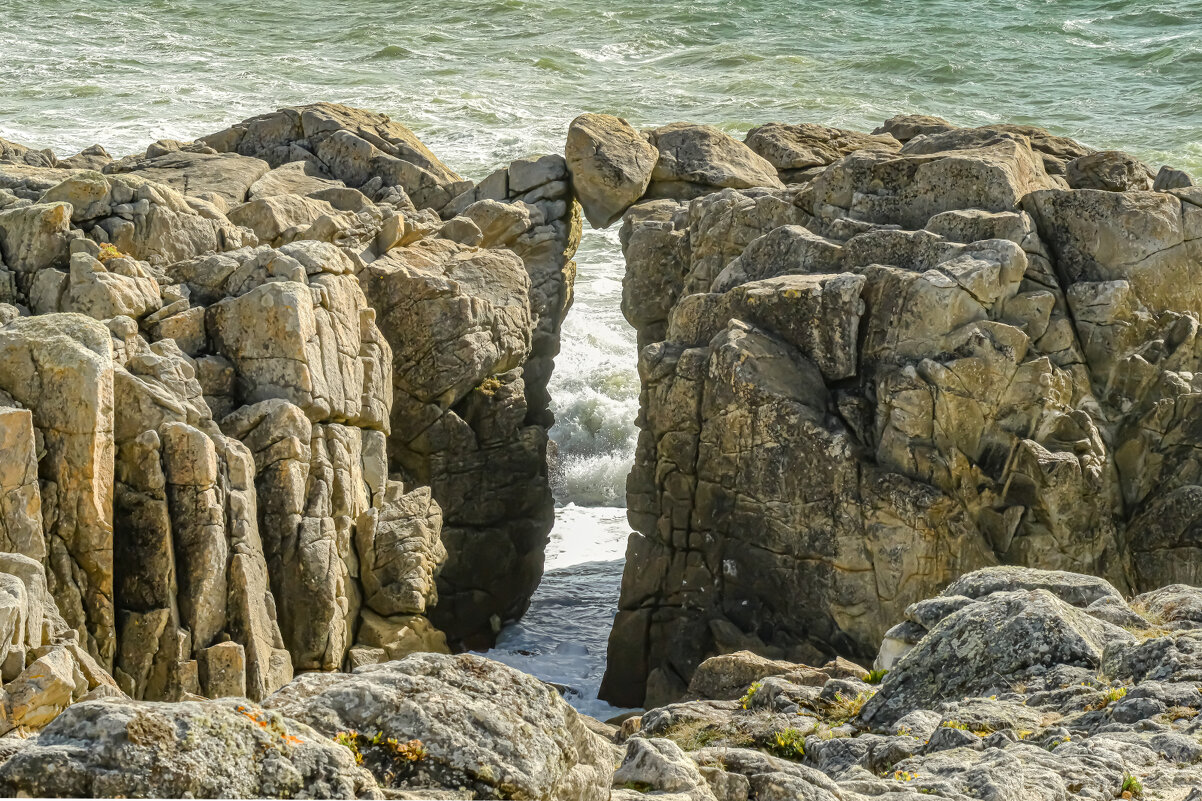 Как камень добрался сюда ? - Георгий А