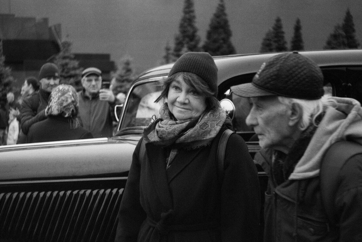 Портрет на фоне... - Сергей Золотавин Портрет на фоне... - Сергей Золотавин