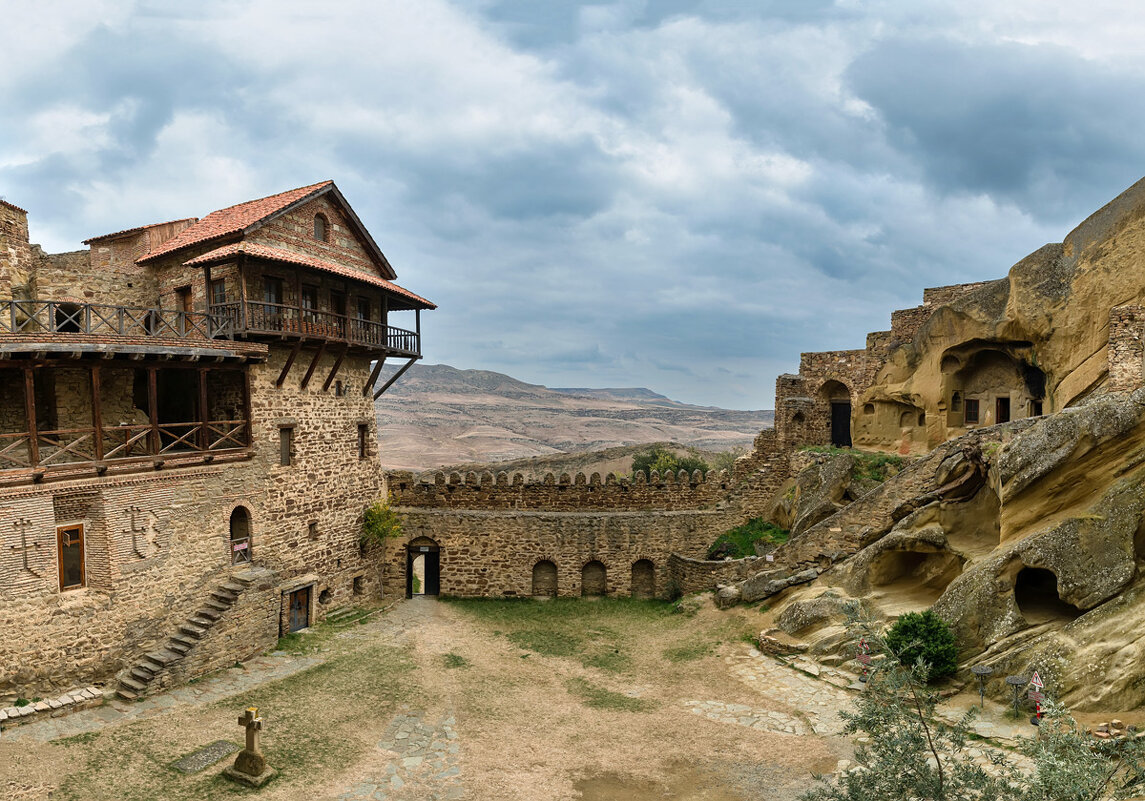 Пещерный монастырь Давид - Гареджа. Грузия. - Дина Евсеева
