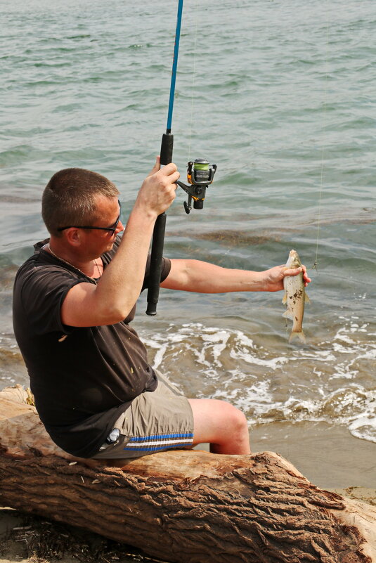 Рыбак. Сахалин. - Ирина Нафаня Рыбак. Сахалин. - Ирина Нафаня