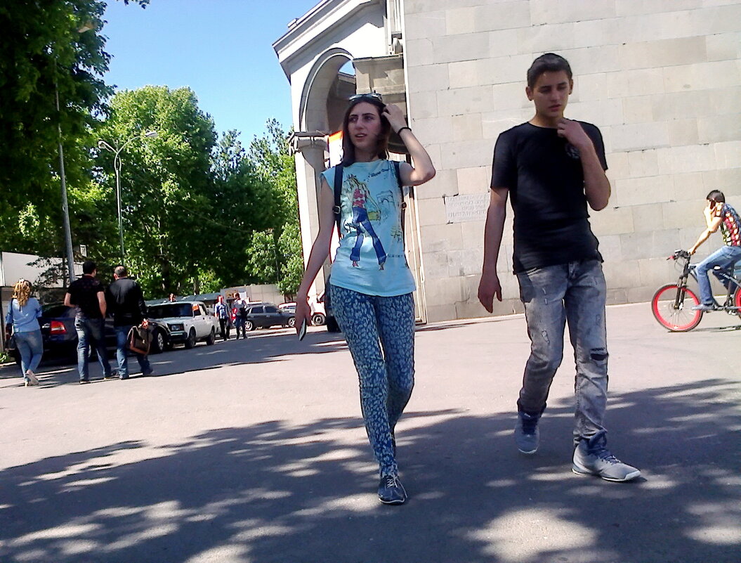 *** - Владимир Захаров