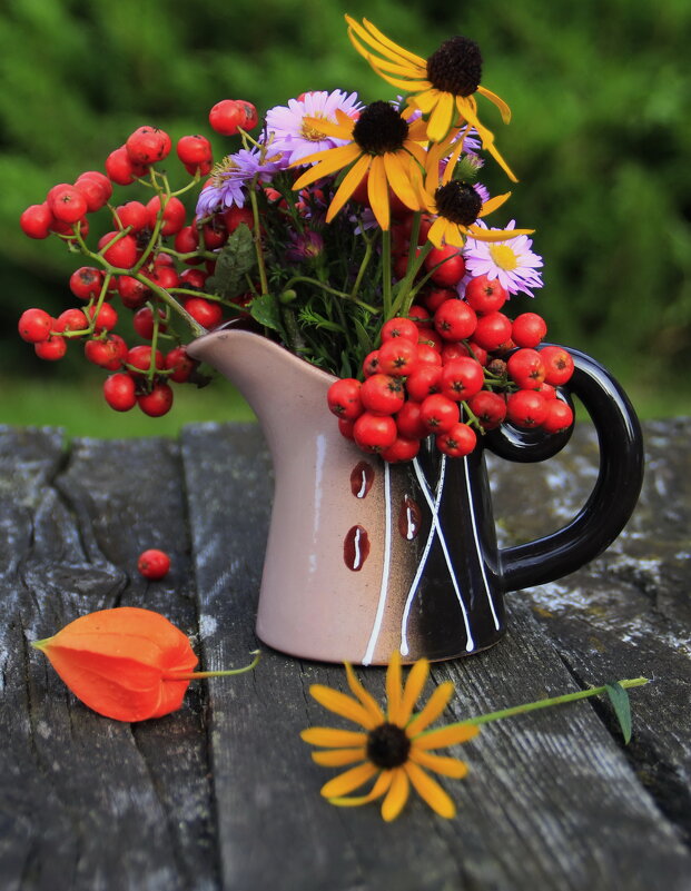 Букетик ранней Осени .. - Татьян@ Ивановна