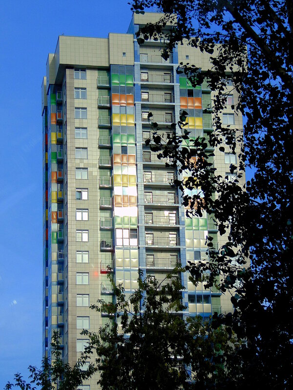 Жилая высотка Красноярска. - nadyasilyuk Вознюк