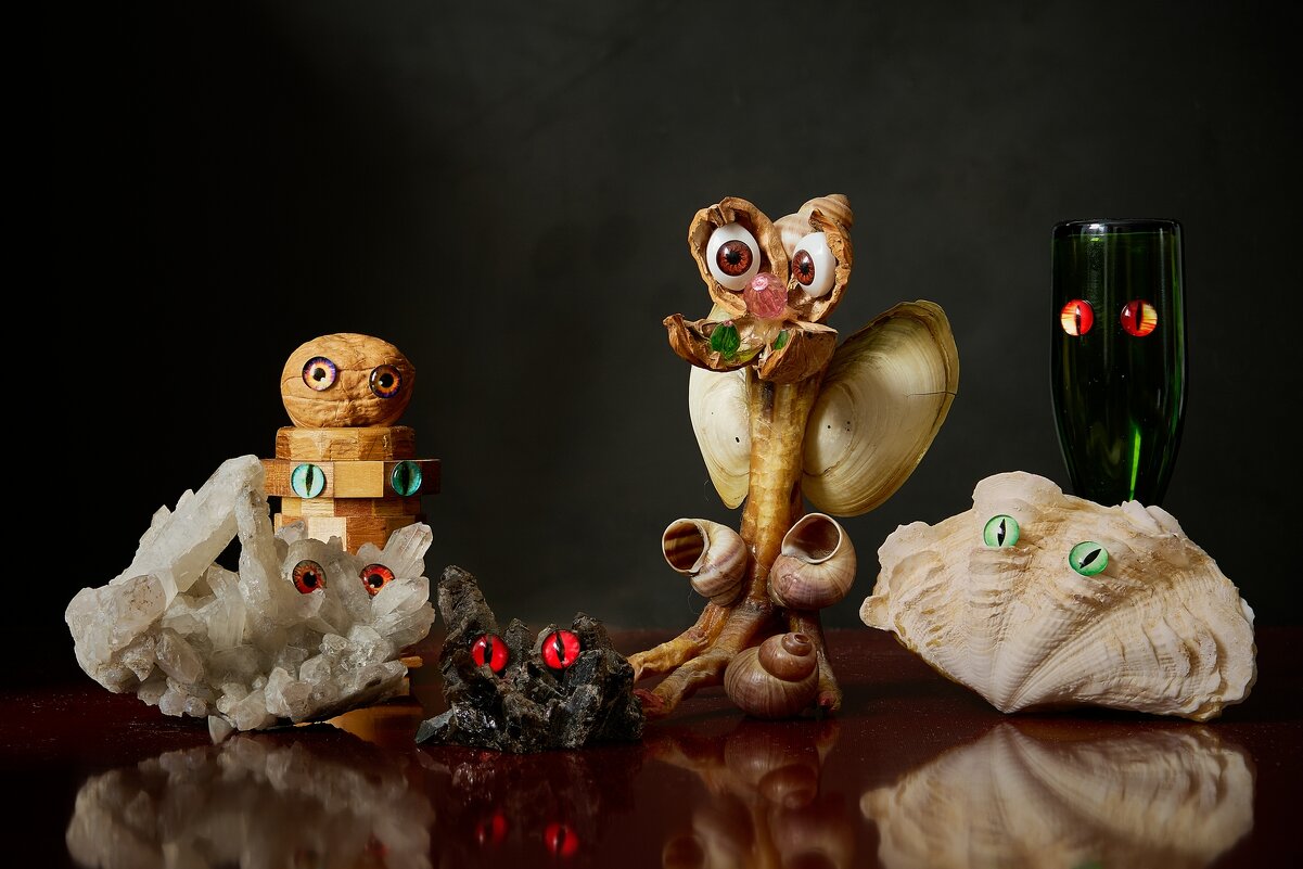 Никогда не было, нигде нет, никогда не будет. - Владимир 