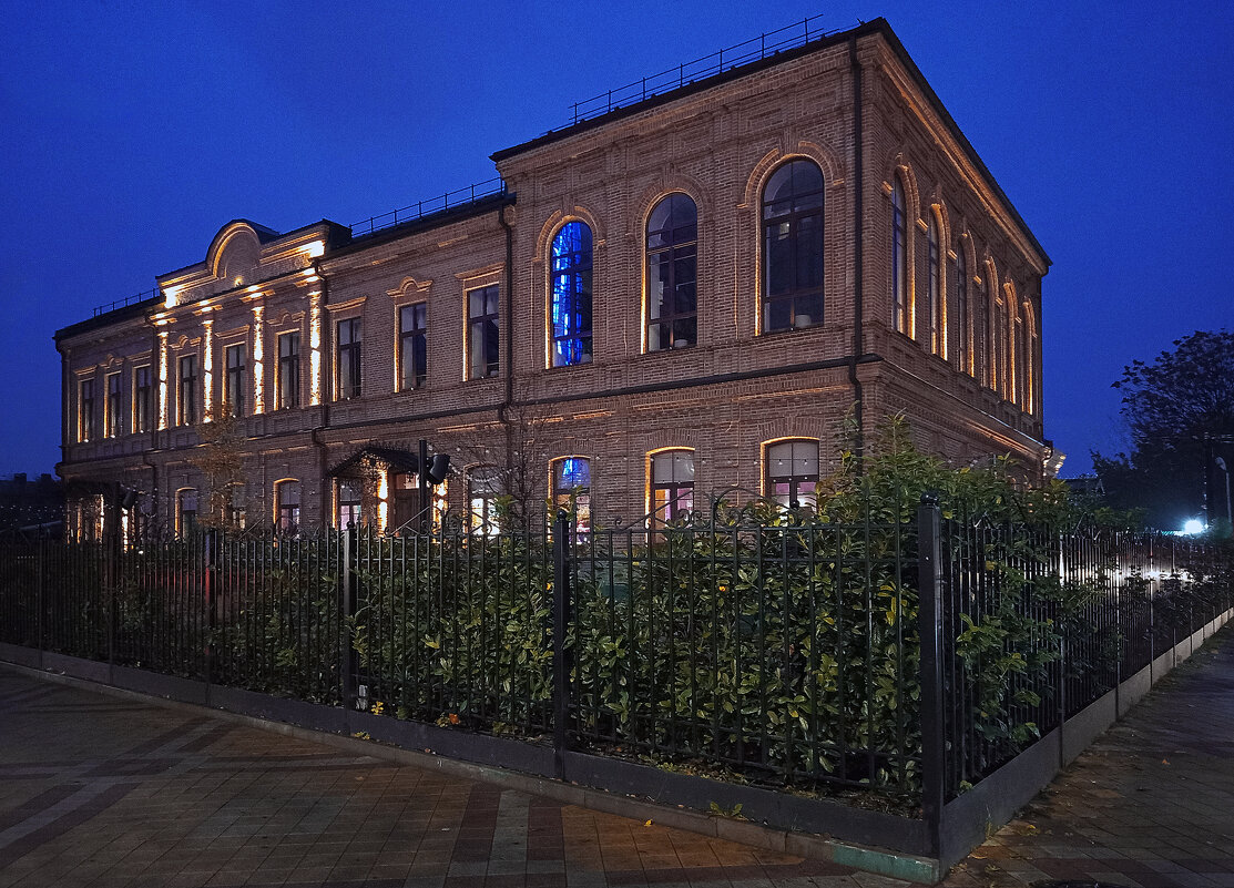 *** - Игорь Протасов