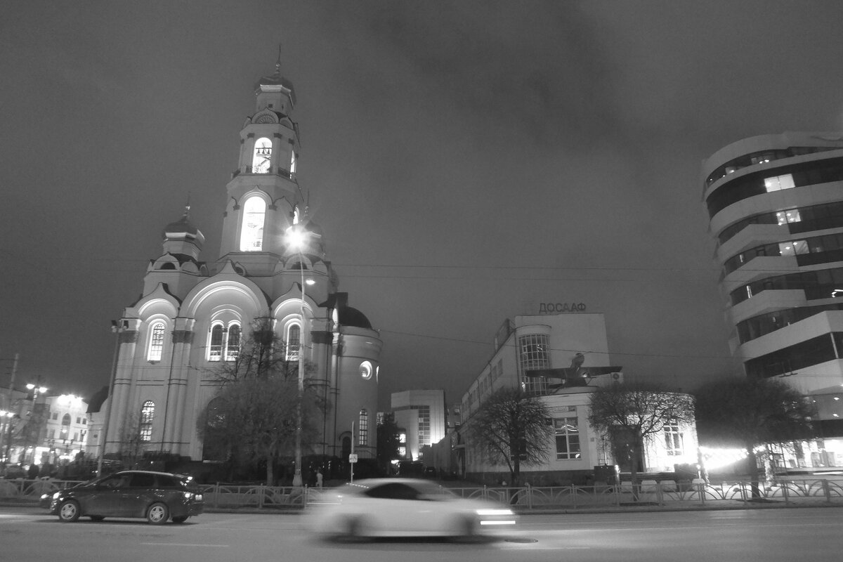 Устремленные вверх - Сергей Сергеев