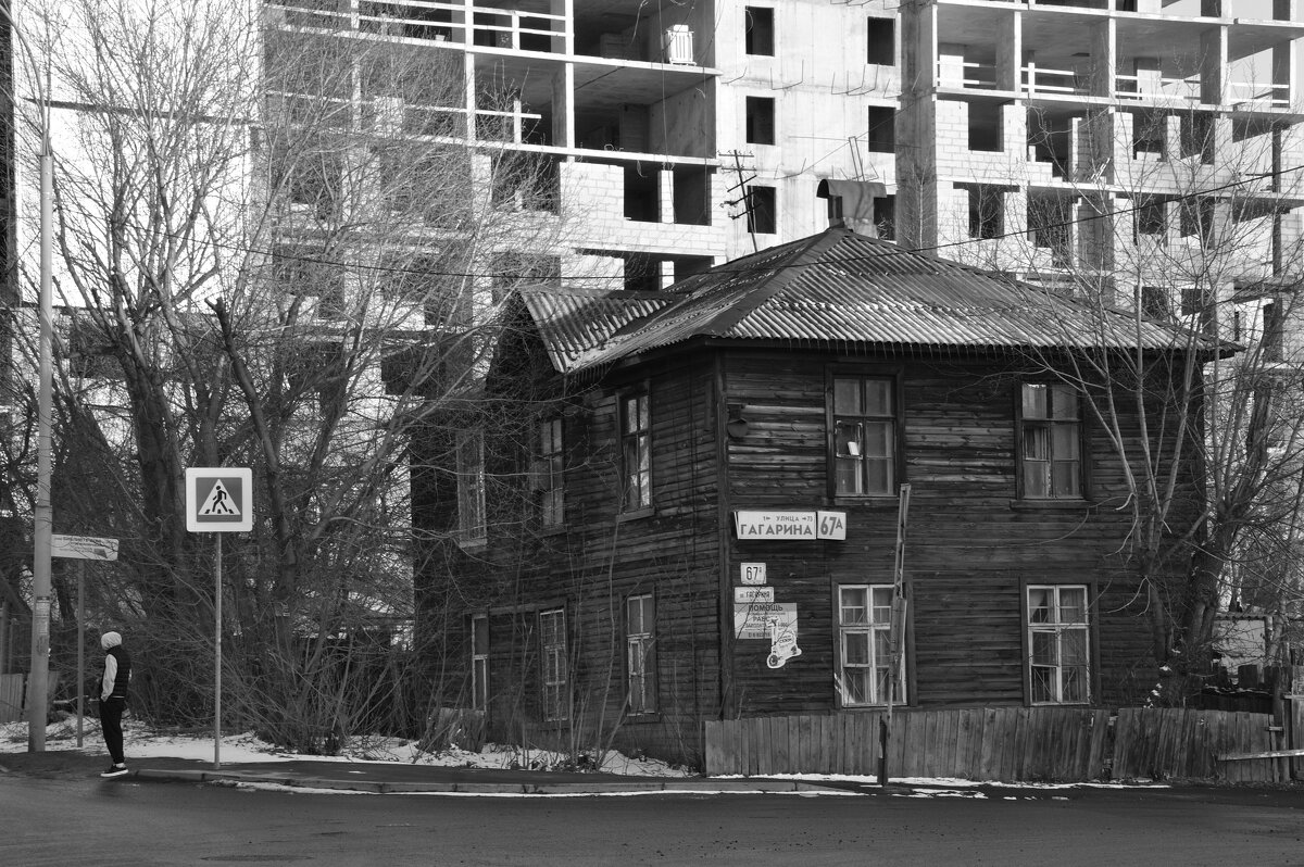 *** - Сергей Сергеев