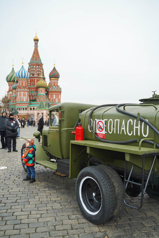 ОРУЖИЕ_ПОБЕДЫ_24 - Сергей Янович Микк