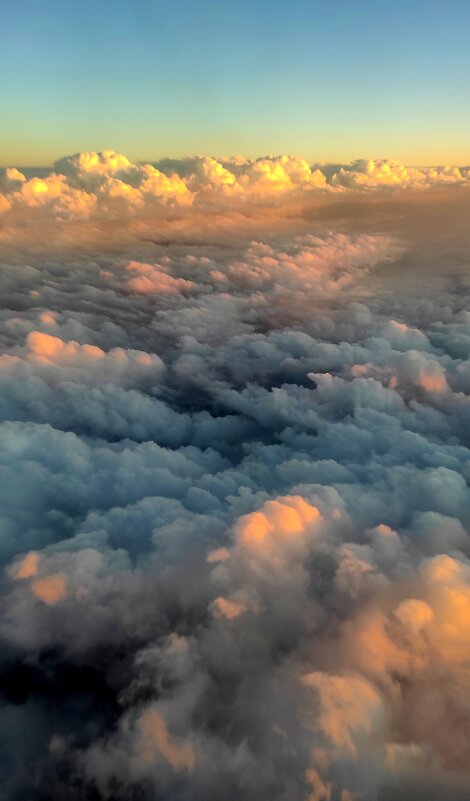 Закат над облаками - Татьяна Лютаева