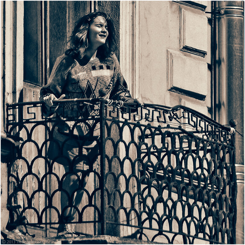 На балконе - Станислав Лебединский На балконе - Станислав Лебединский