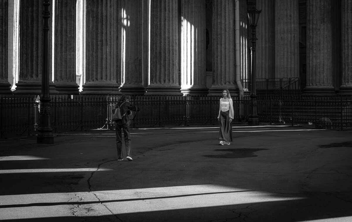 black and white street - Sergei Vikulov