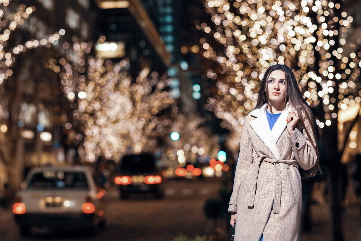 Завораживающие огни ночного города . - Александр Кордюков Завораживающие огни ночного города . - Александр Кордюков