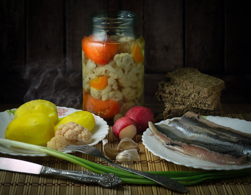 Простая трапеза.. - Алексей Мезенцев