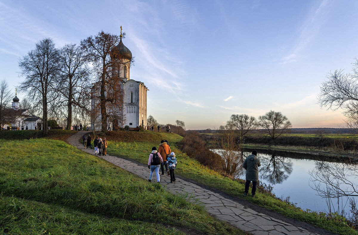 Дорожка к храму - Сергей Цветков