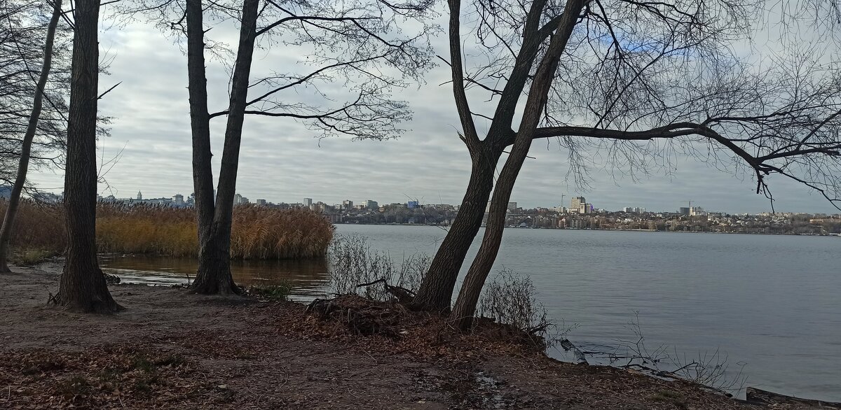Вид на правый берег - Gen Vel