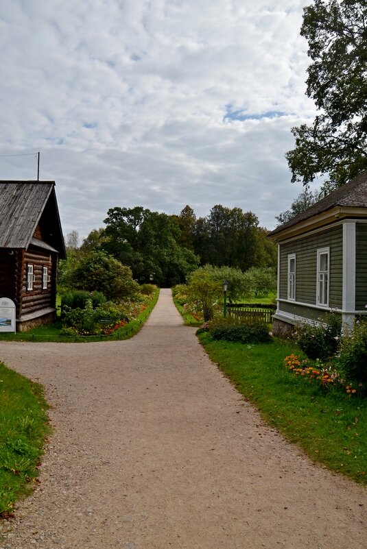 МИХАЙЛОВСКОЕ. - Виктор Осипчук МИХАЙЛОВСКОЕ. - Виктор Осипчук