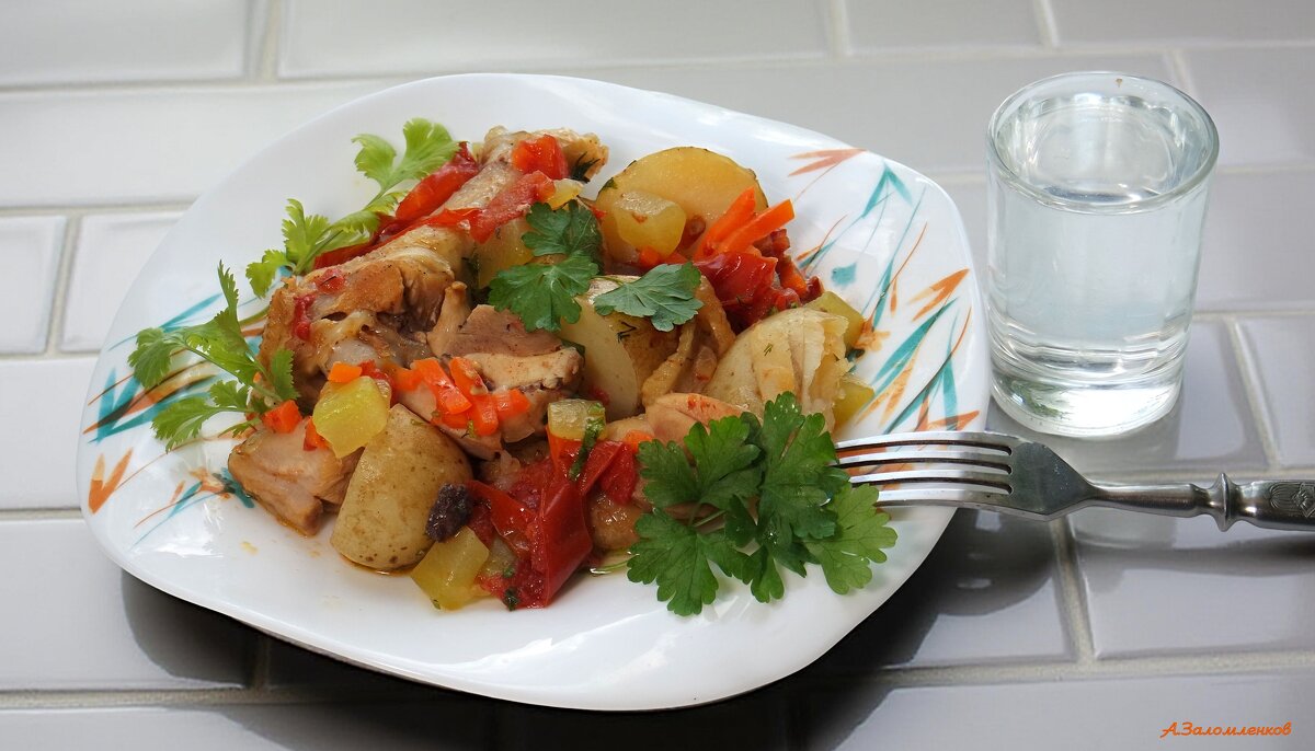 А не откушать ли нам курочки тушёной с овощами? :-) - Андрей Заломленков