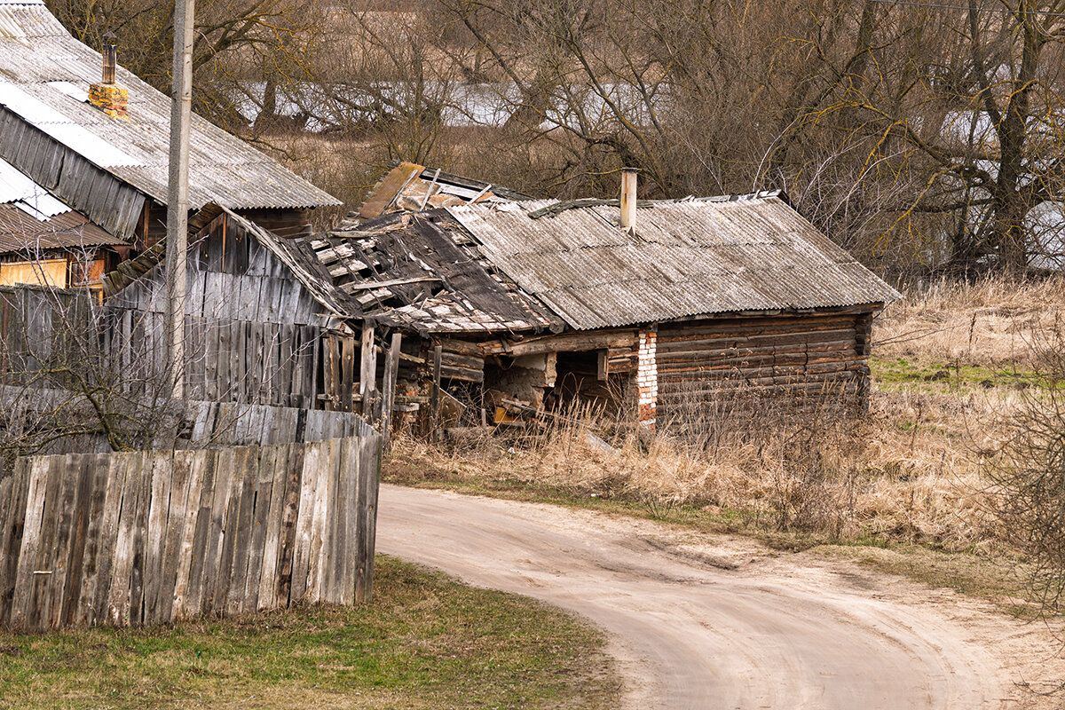 На городских окраинах - Игорь Сикорский
