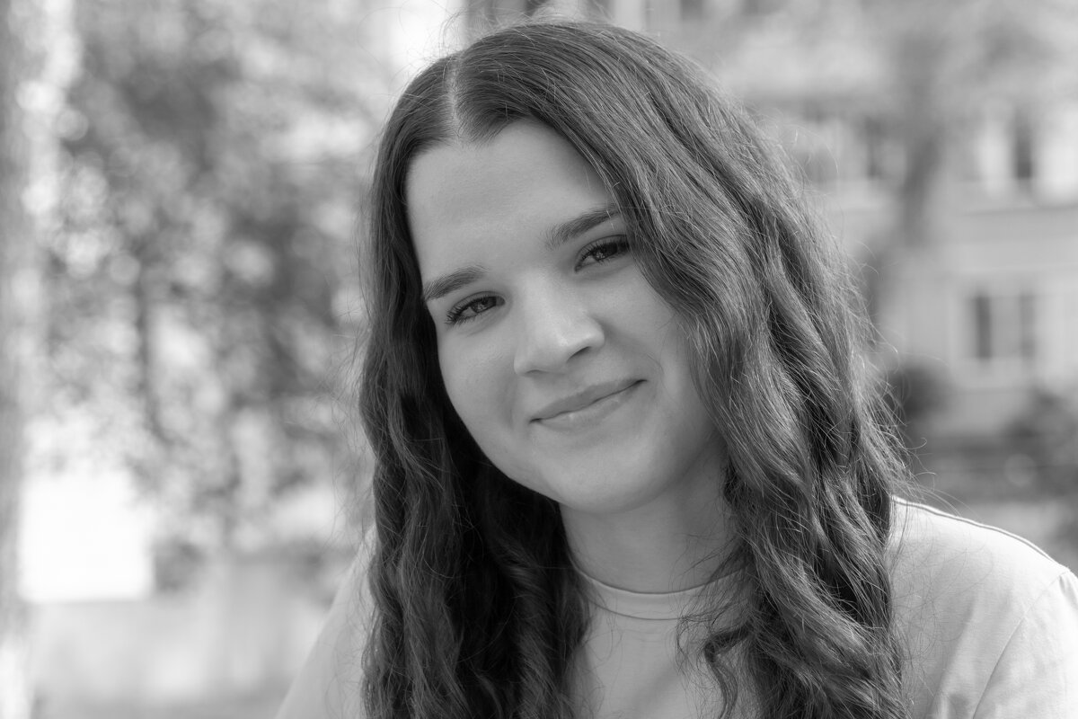 ***** - Игорь Николаев