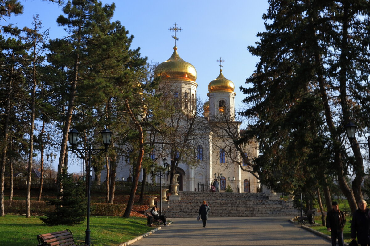 У спасского собора. - Александр Николаев