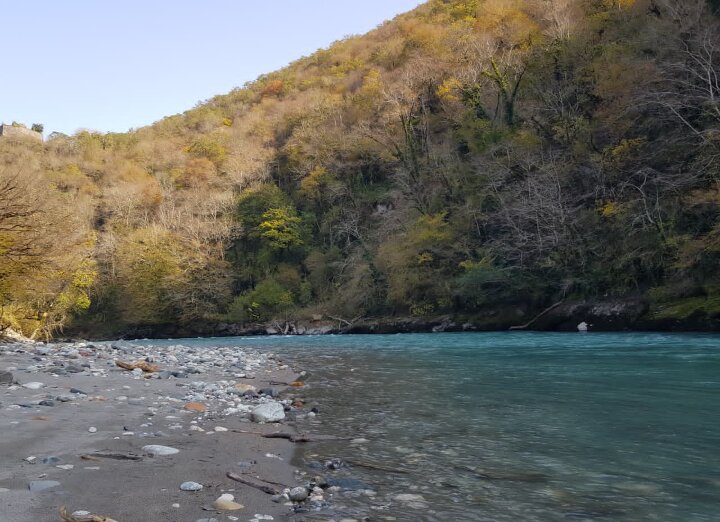 АБХАЗИЯ. Река Бзыбь - Tata Wolf