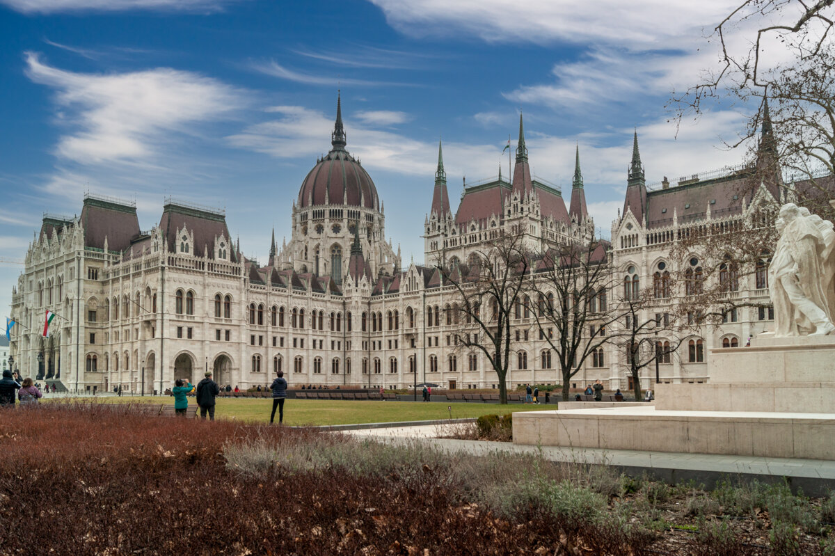 Будапешт - Игорь Сикорский Будапешт - Игорь Сикорский