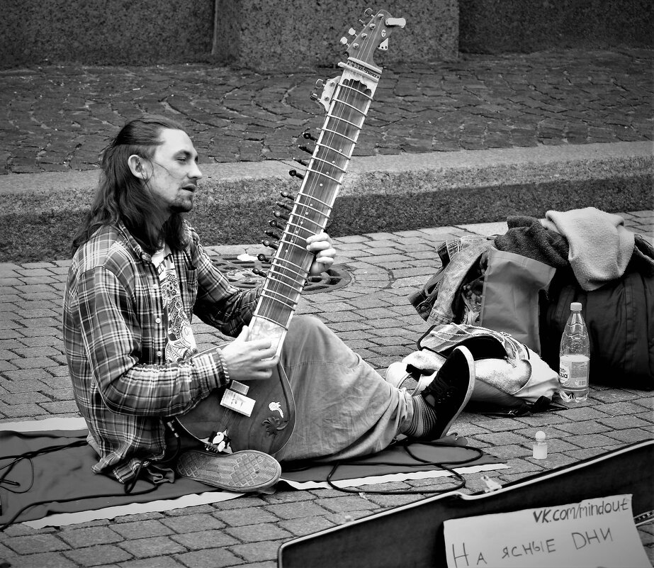 *** - Виктор Никитенко