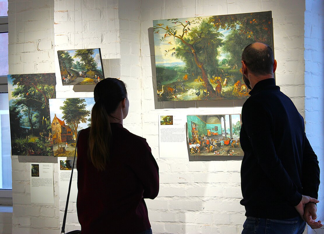 На выставке.. - Василий 