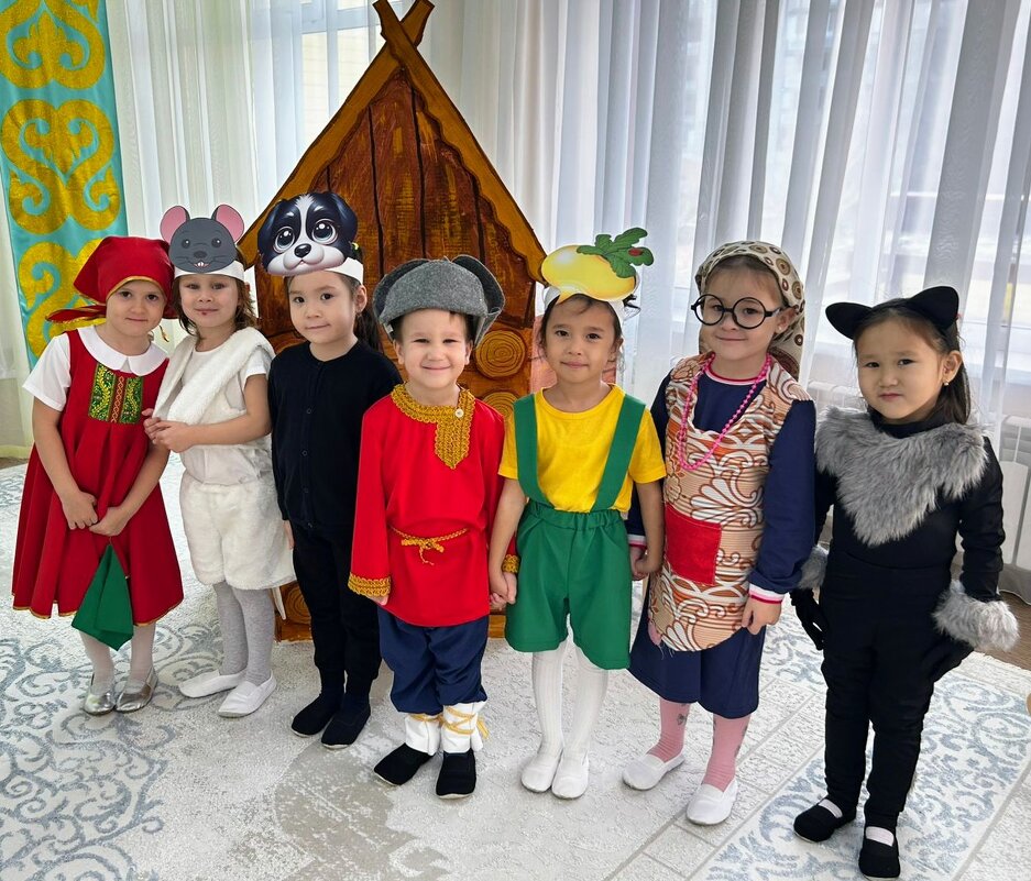 Артисты. - Андрей Хлопонин Артисты. - Андрей Хлопонин