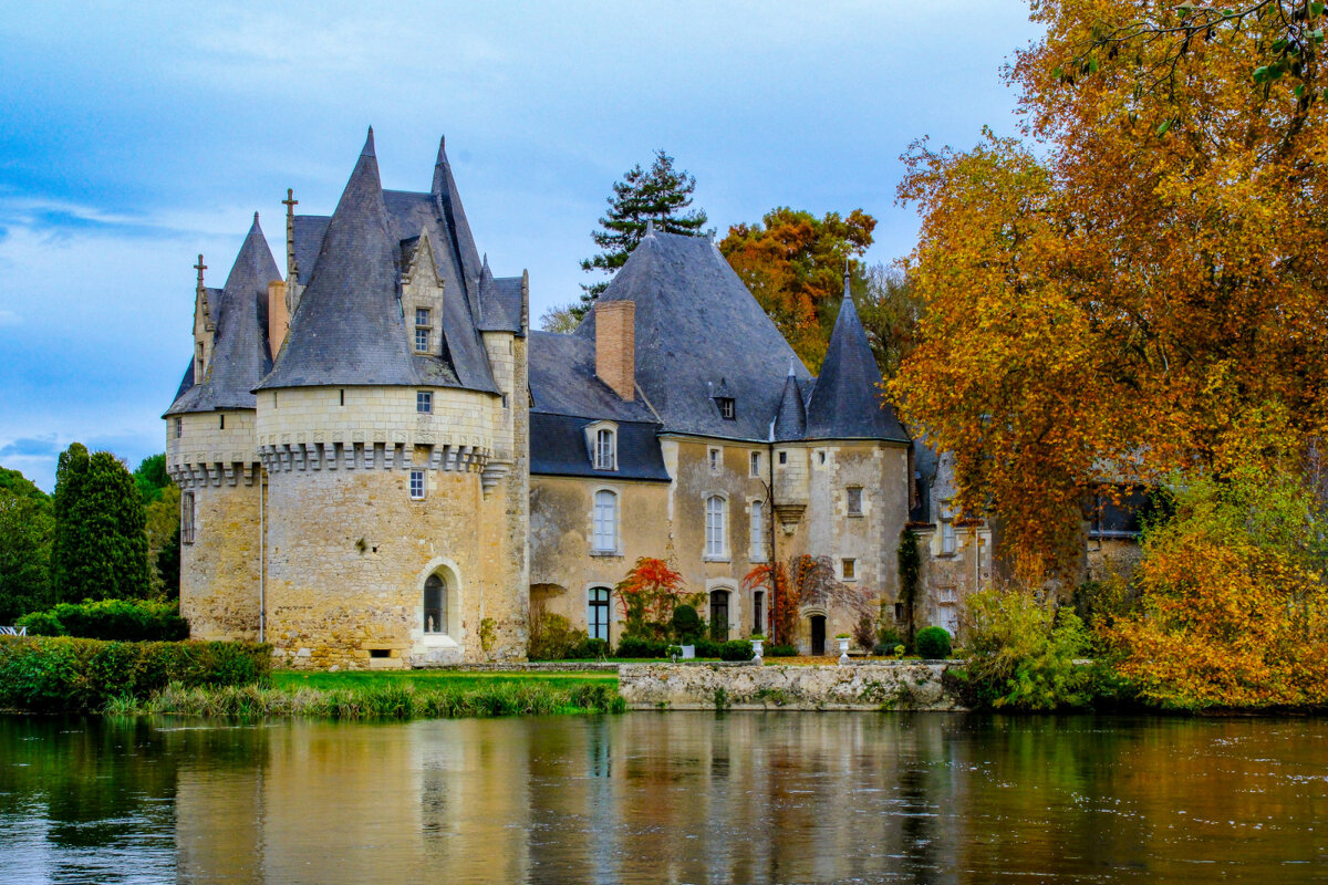 Замок Базуж-сюр-Луар - Георгий А